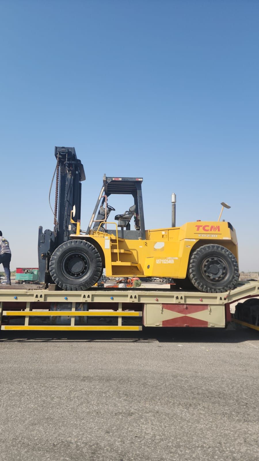 للايجار رافعات شوكيه من 1.5طن وحتى 20طن جميع الاحج