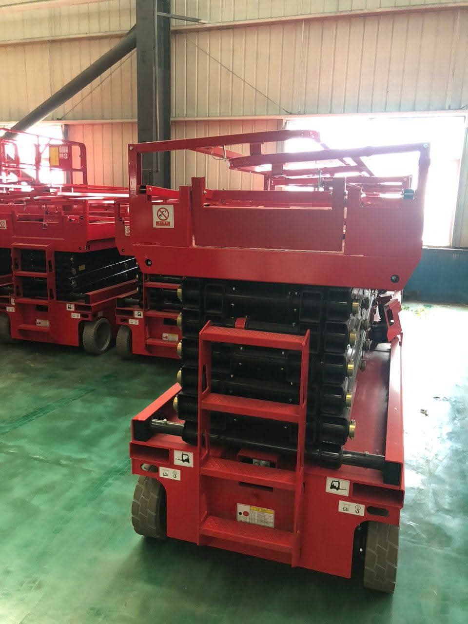 سيزرلفت للايجار مانلفت للايجار رافعة عمال للايجار