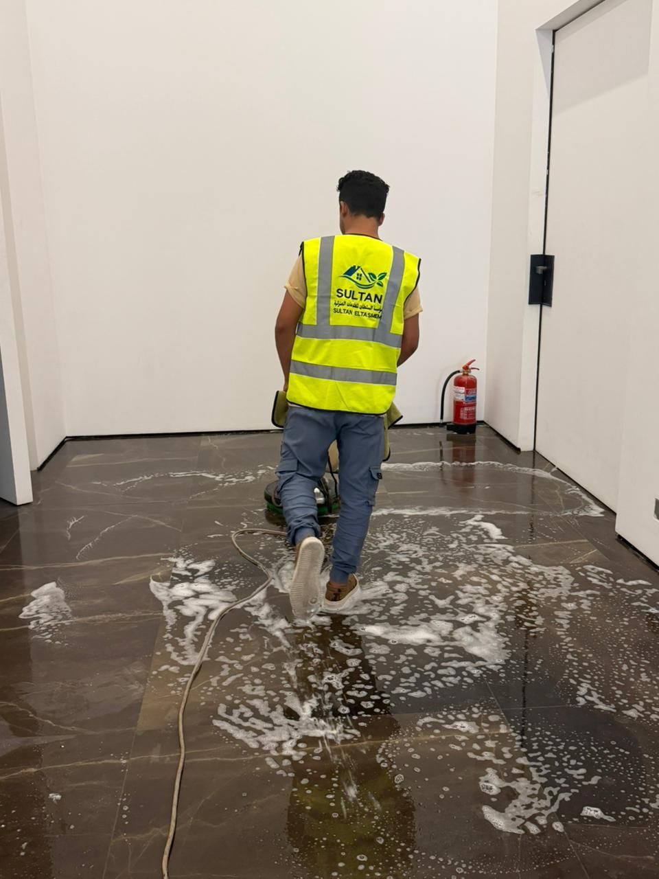 شركة تنظيف منازل بالرياض تنظيف الشقق تنظيف الفلل ت
