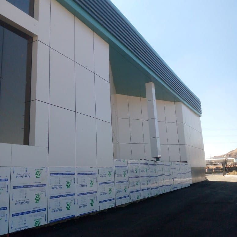 تركيب ساندوتش بنل بأفضل الاسعار بنا ملاحق ترميم مب