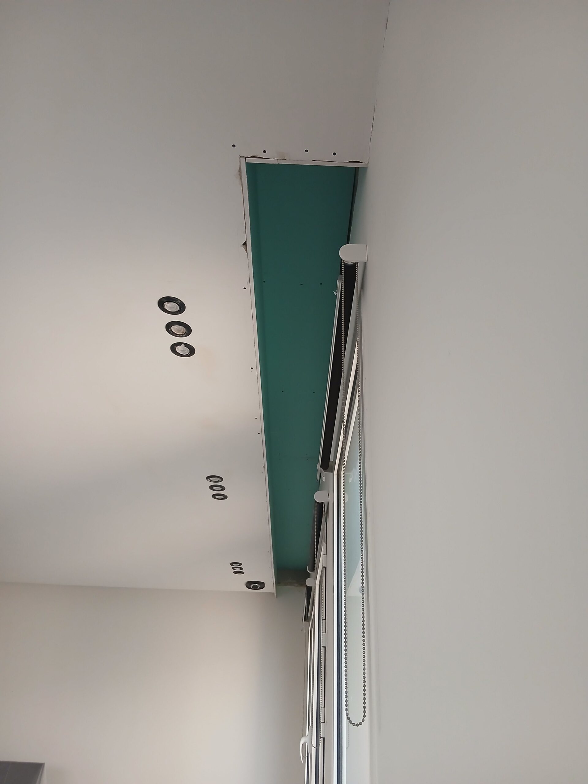 نجار ابواب خشب للتركيب والتفصل والصيانه وتركيب جبس