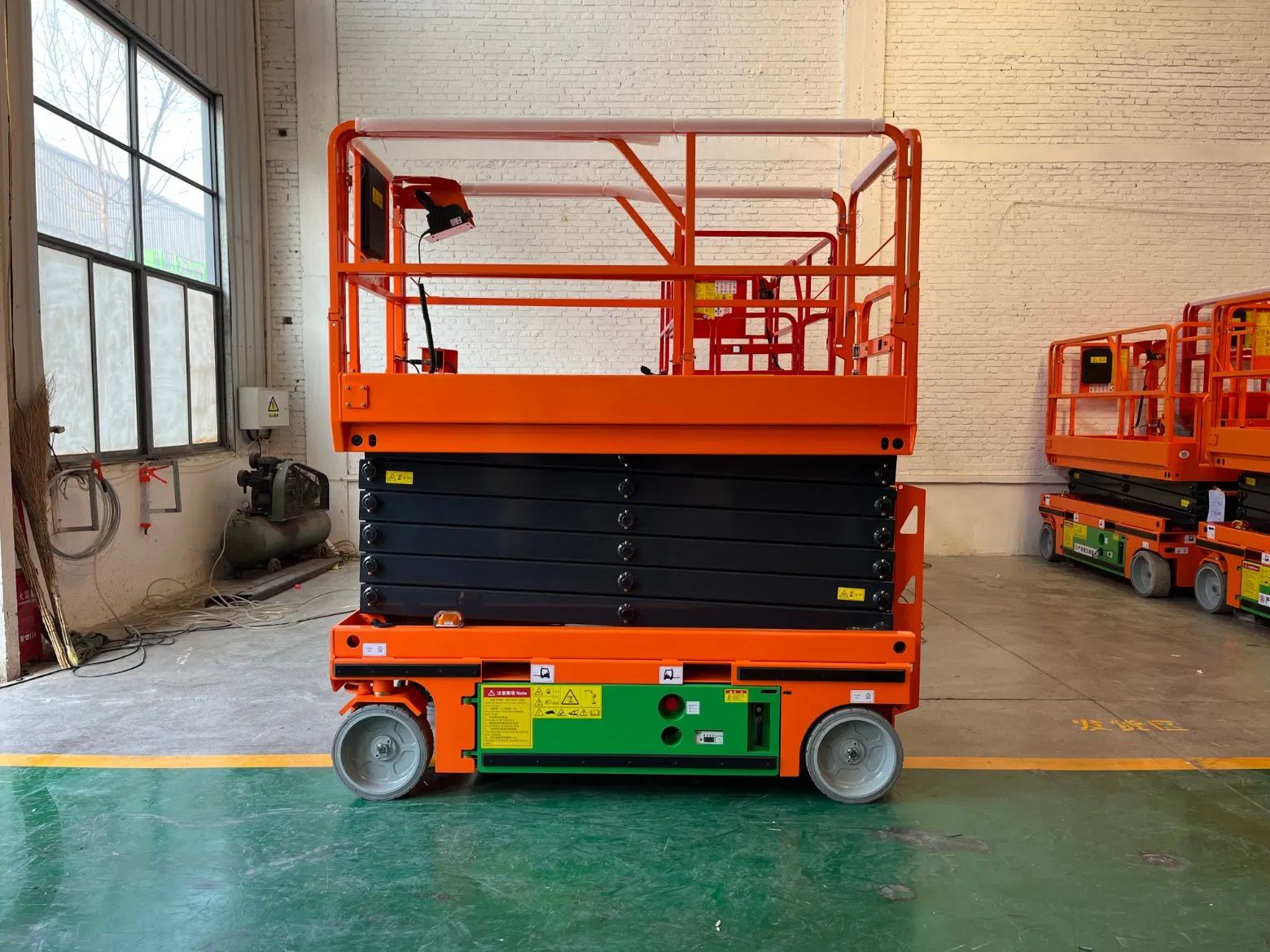 سيزر لفت للايجار # سيزرلفت للإيجار # سيزر لفت للإي