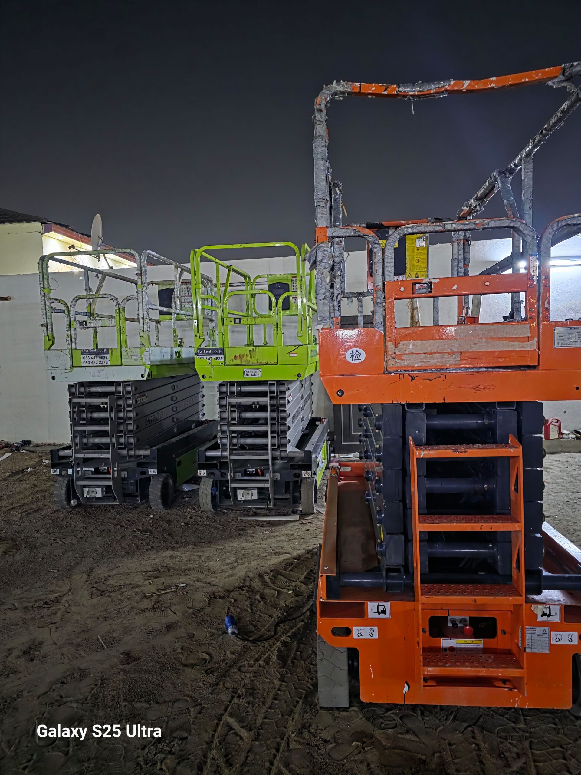 رافعه مقصيه سيزرلفت للايجار موديل حديث متوفر كل ال