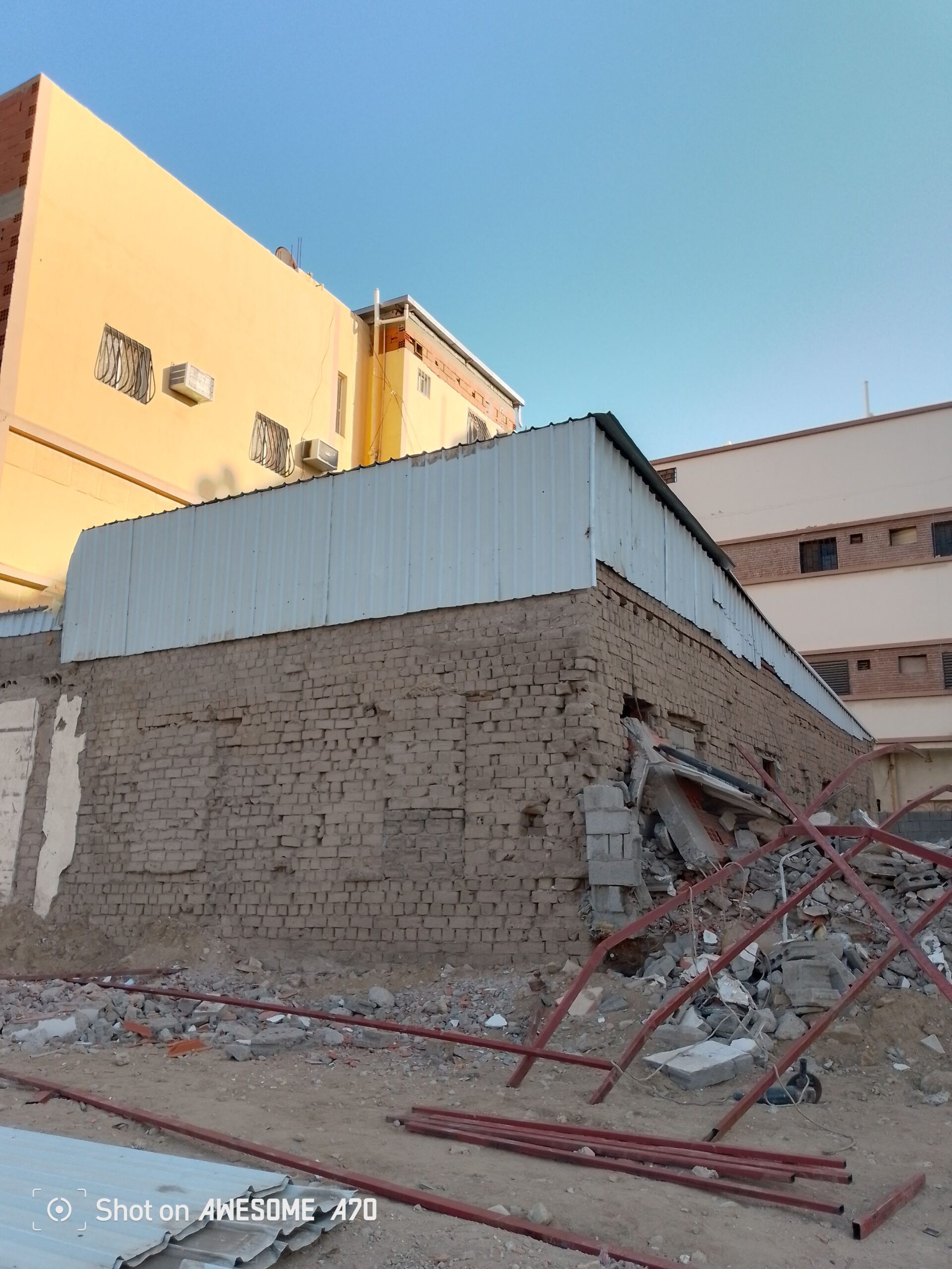 حداد الطايف لجميع انواع الحداده