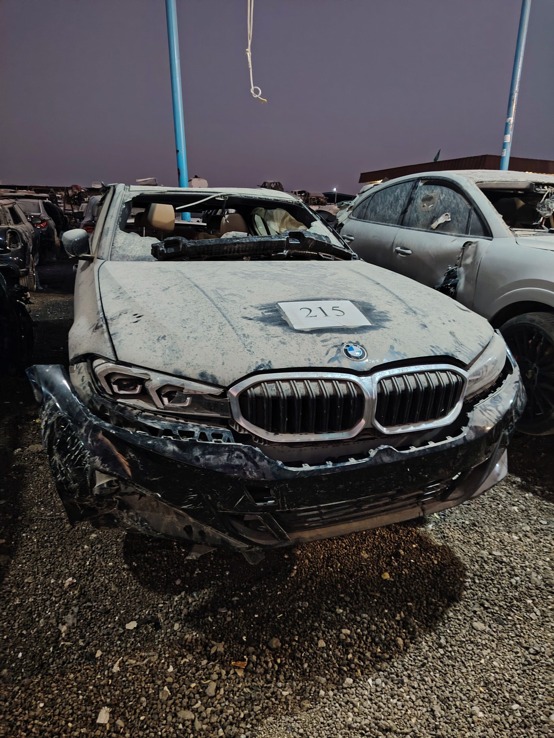 قطع غيار بي ام 320 موديل 2025 تشليح للتواصل 050737