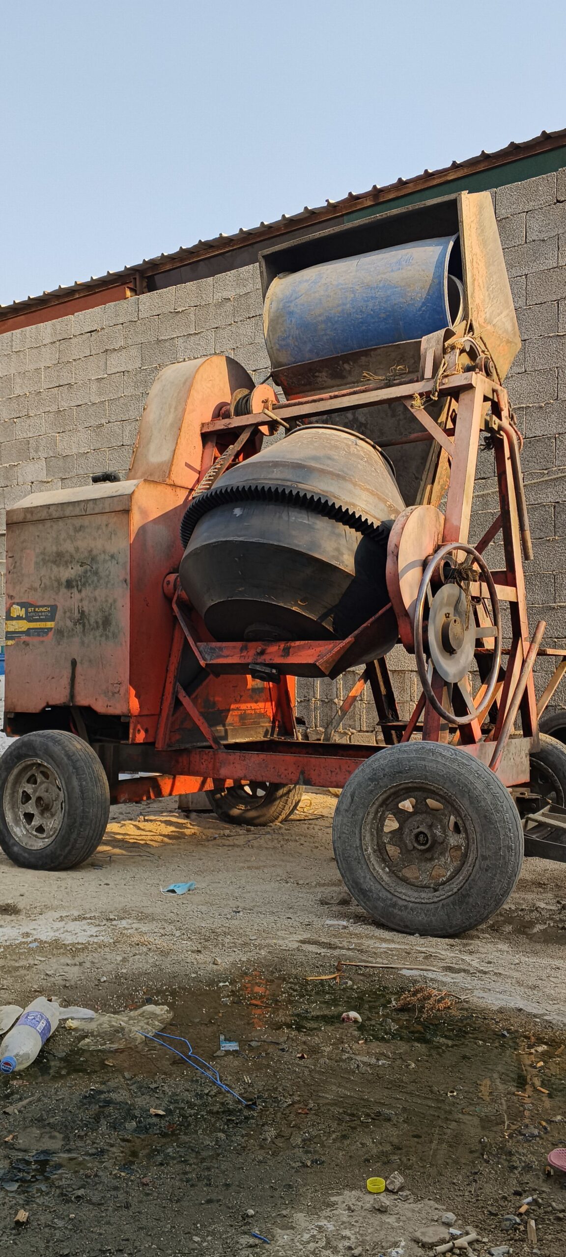 اسمنت خلاط يدوي ايجار يوميا 0597473618