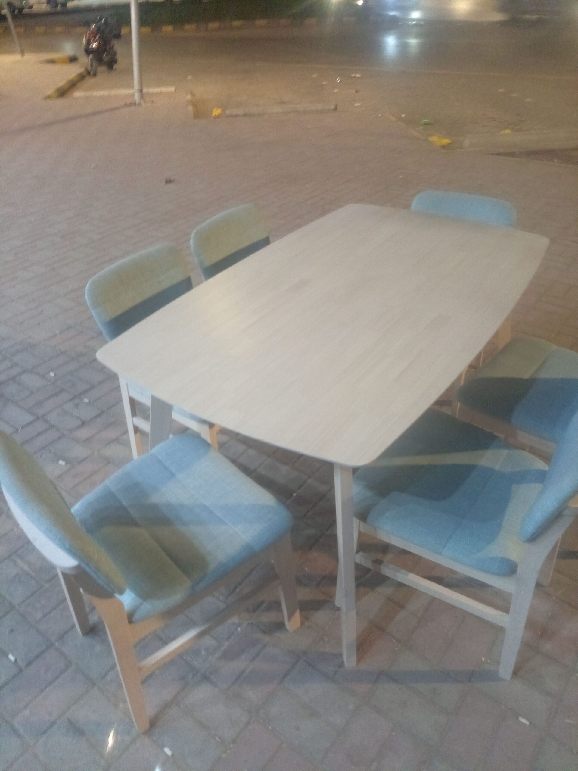 اثاث مستعمل