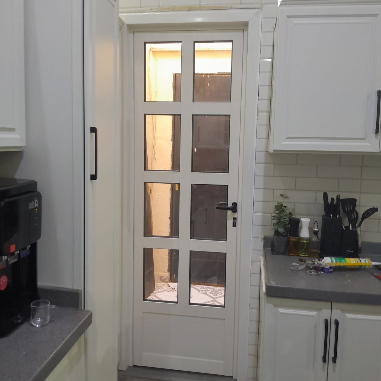 المنيوم ابواب شبابيك مطابخ تفصيل وصيانه