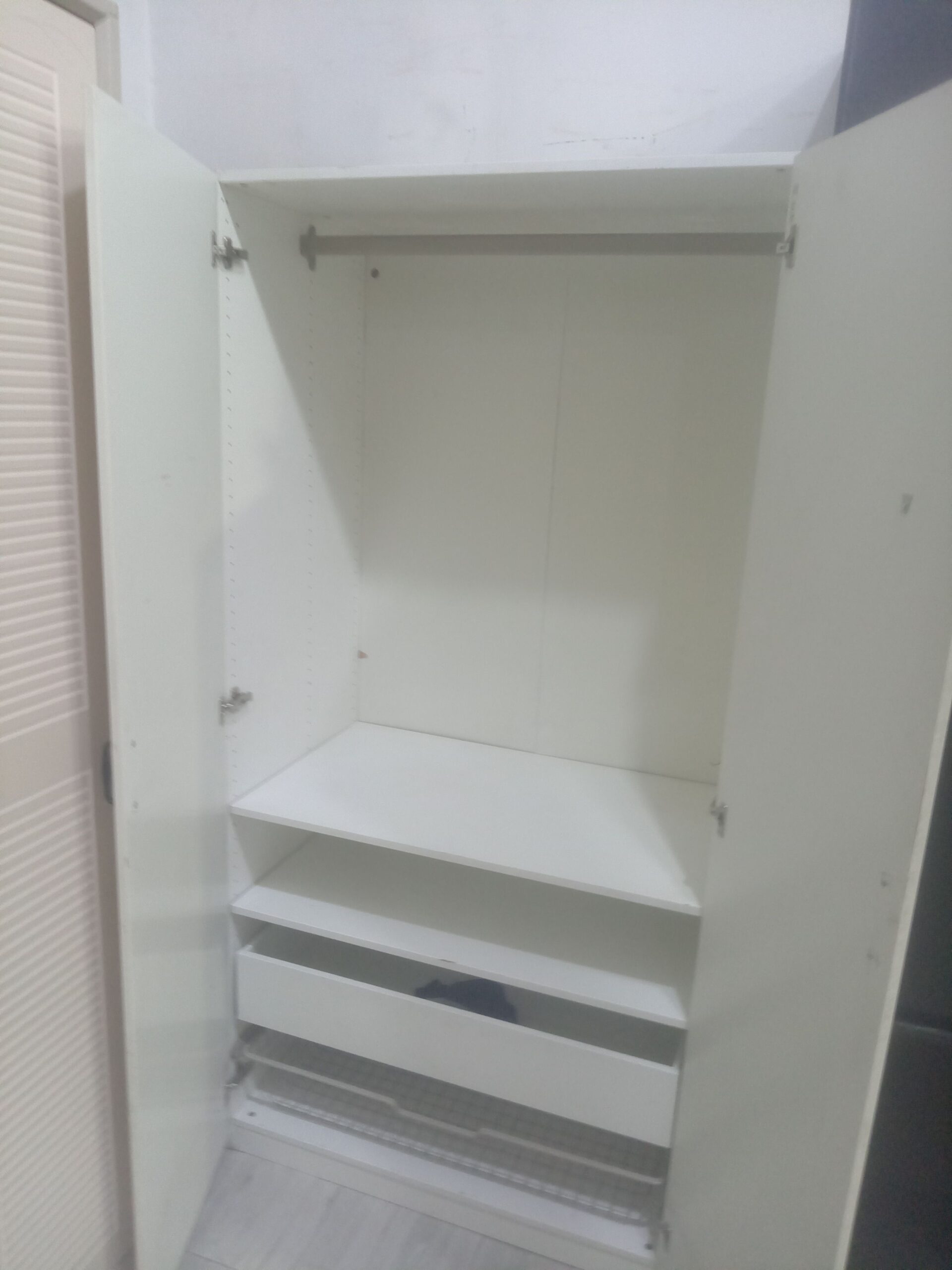 اثاث مستعمل