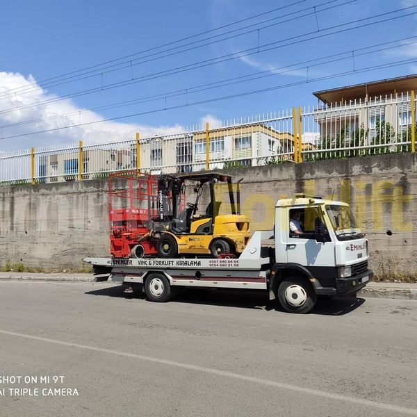 سيزرلفت للايجار مانلفت للايجار رافعة عمال للايجار