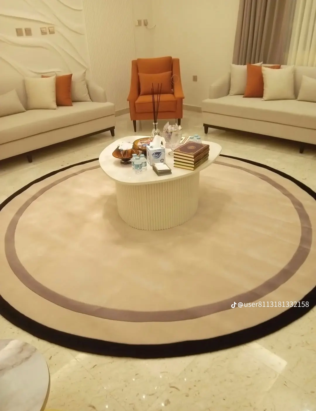 الرياض توصيل الي اي مكان في المملكه