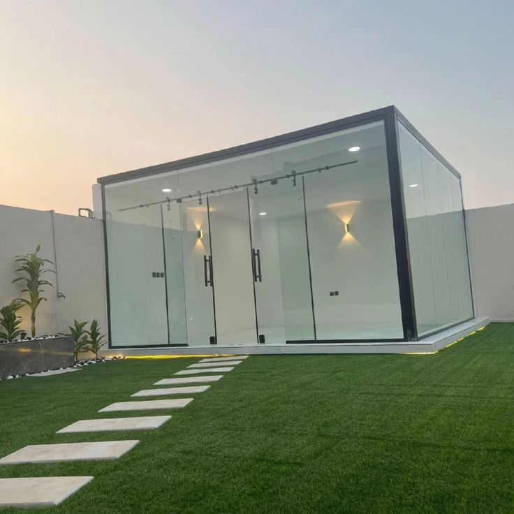 توريد وتركيب زجاج سكريت مكاتب زجاجية شورات مراوش د