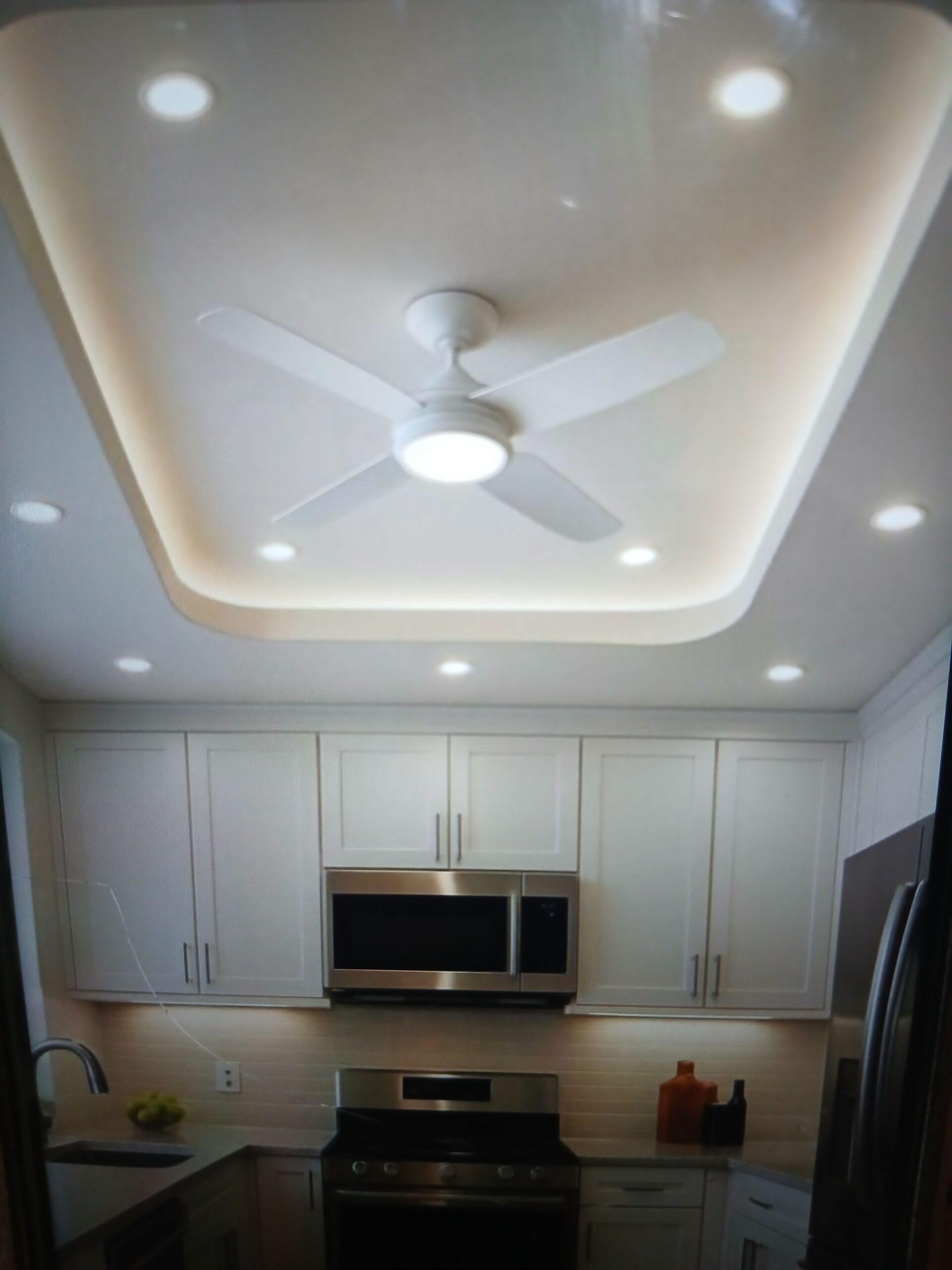 معلم جبس باكستاني