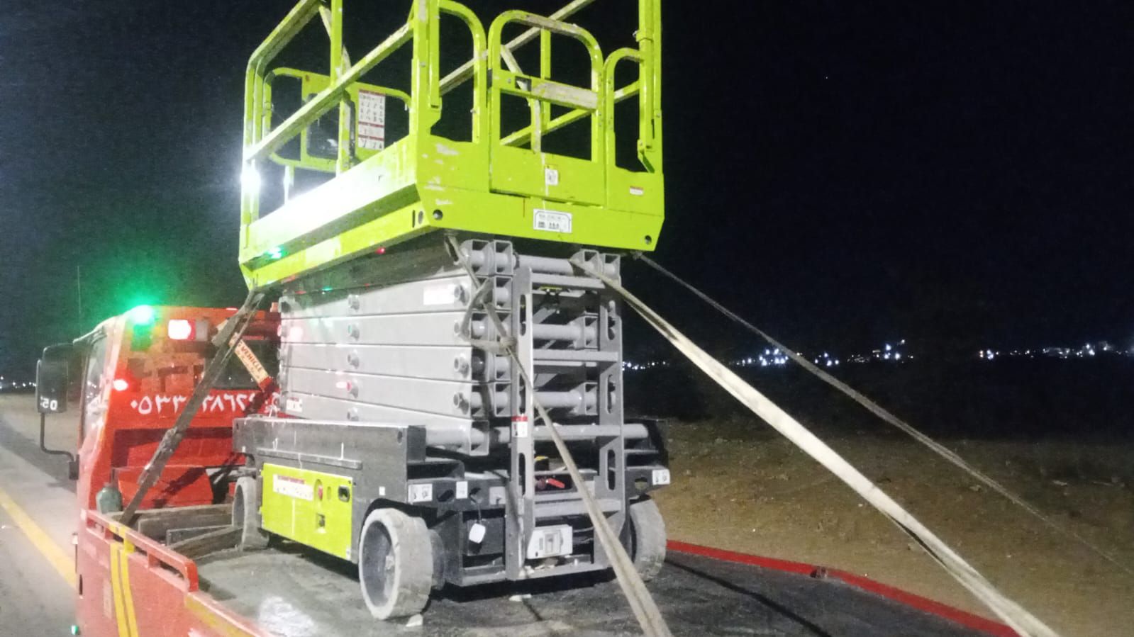 سيزرلفت8متر للايجار موديل حديث باسعار مناسبة اوراق