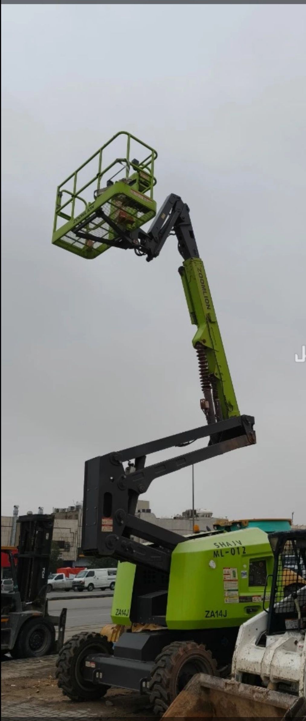 سيزر لفت ومان لفت وتاور لفت للايجار بجميع امتارها