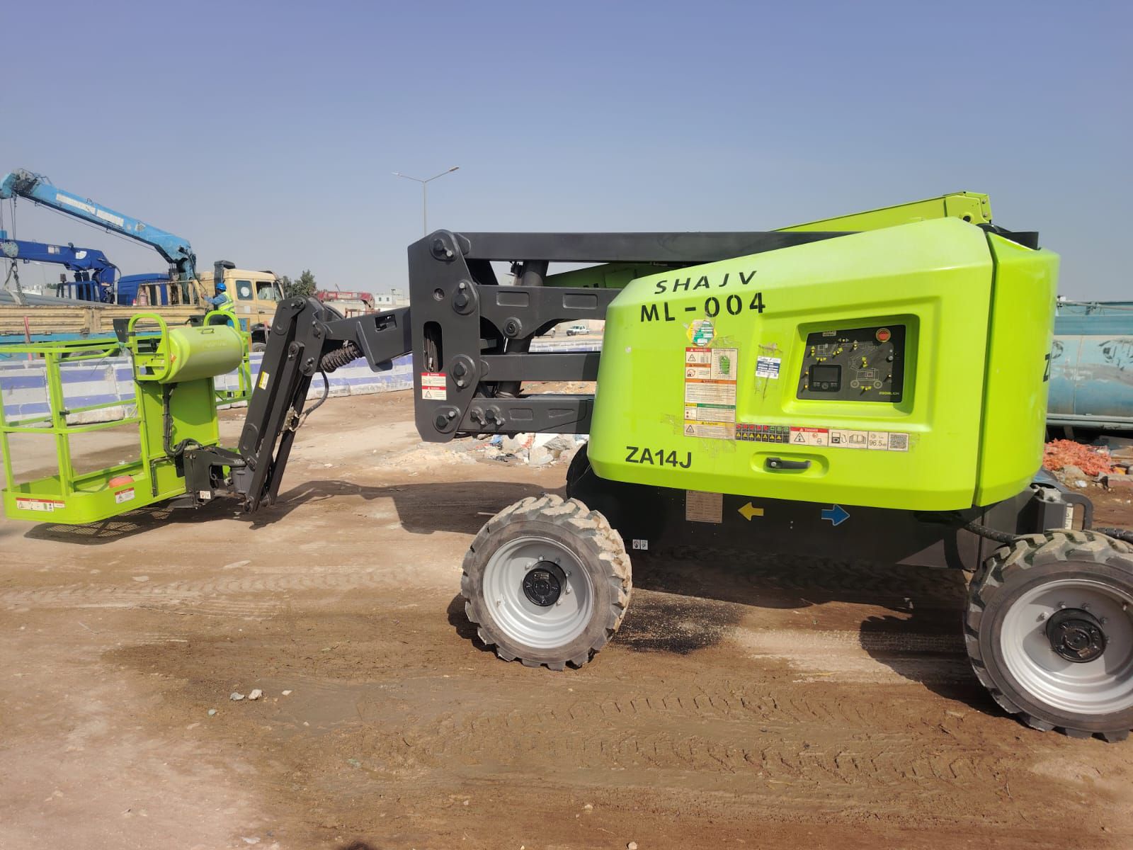 مان لفتات للايجار #سيزر لفتات للإيجار #روافع شوكيه