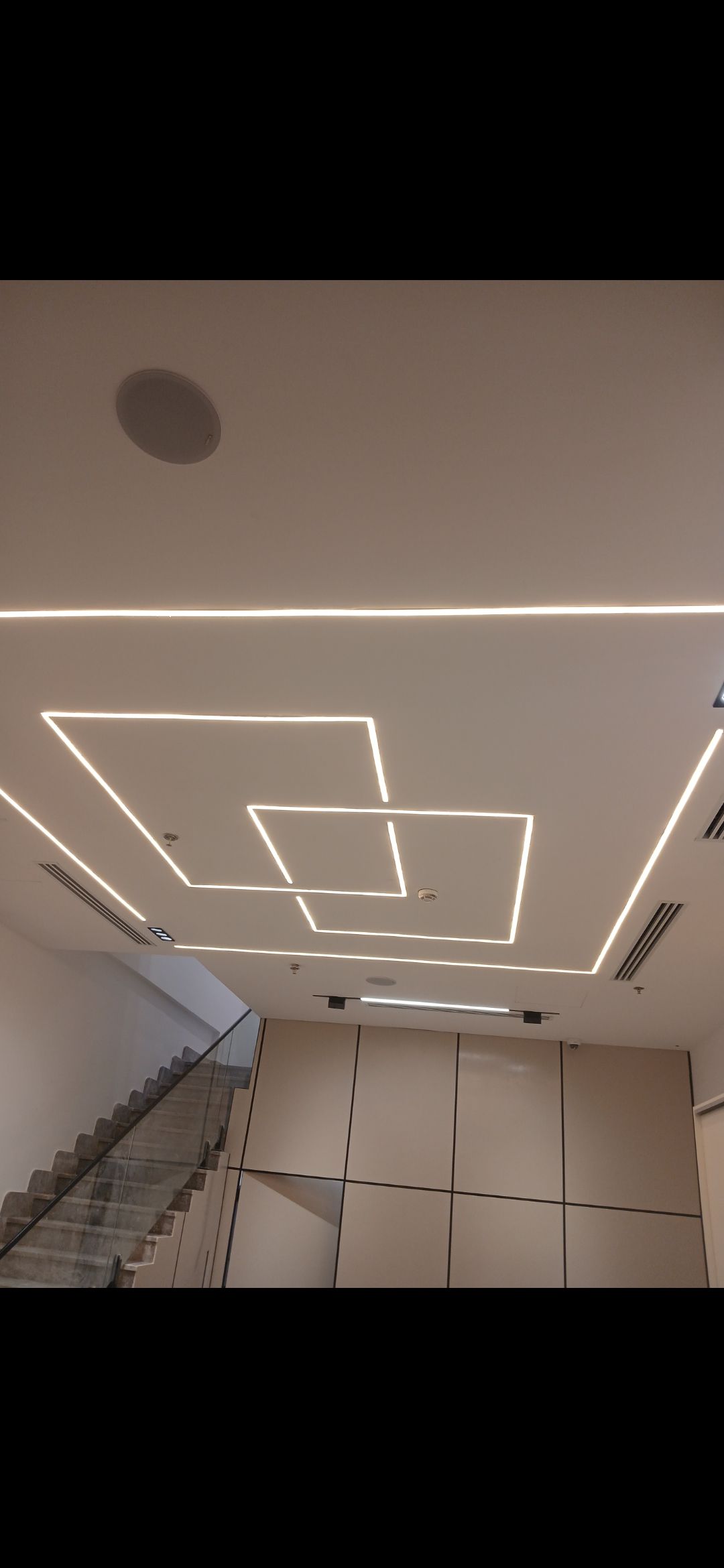 معلم جبس باكستاني