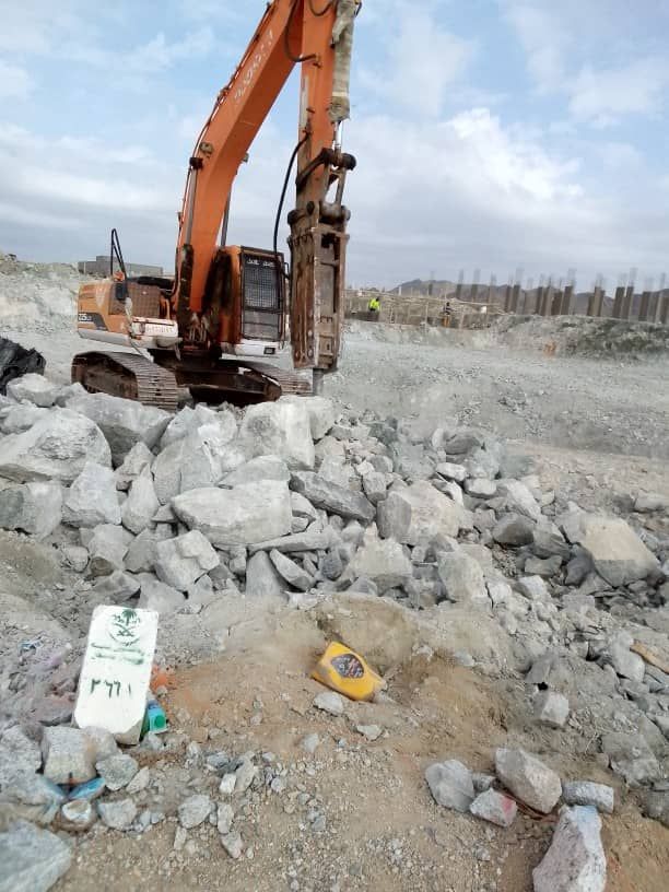 بنيام حجر قصه اراضي ربراب تكسير صخور