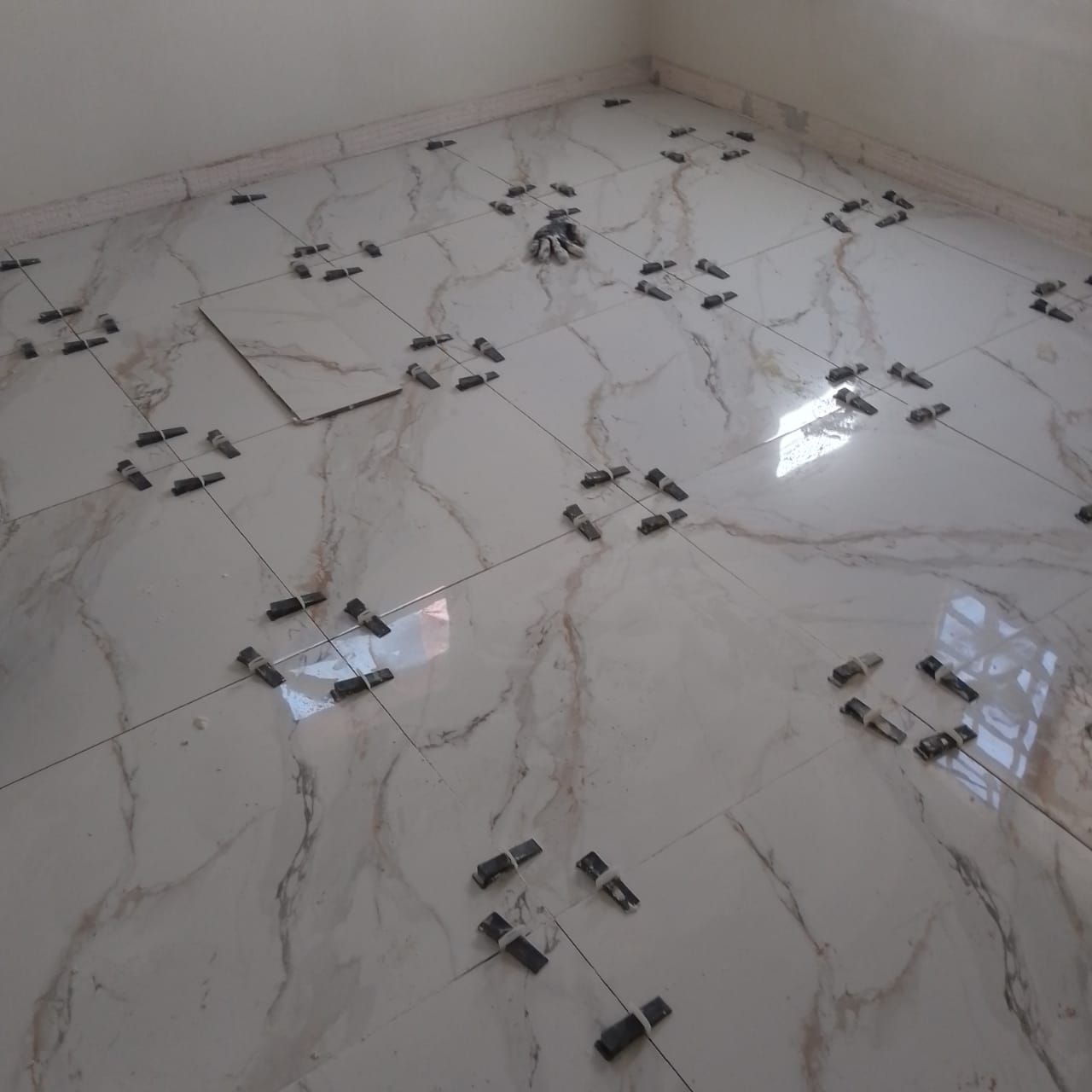 معلم بلاط شعل ممتاز سعير مناسب الباكستاني الجميع ا