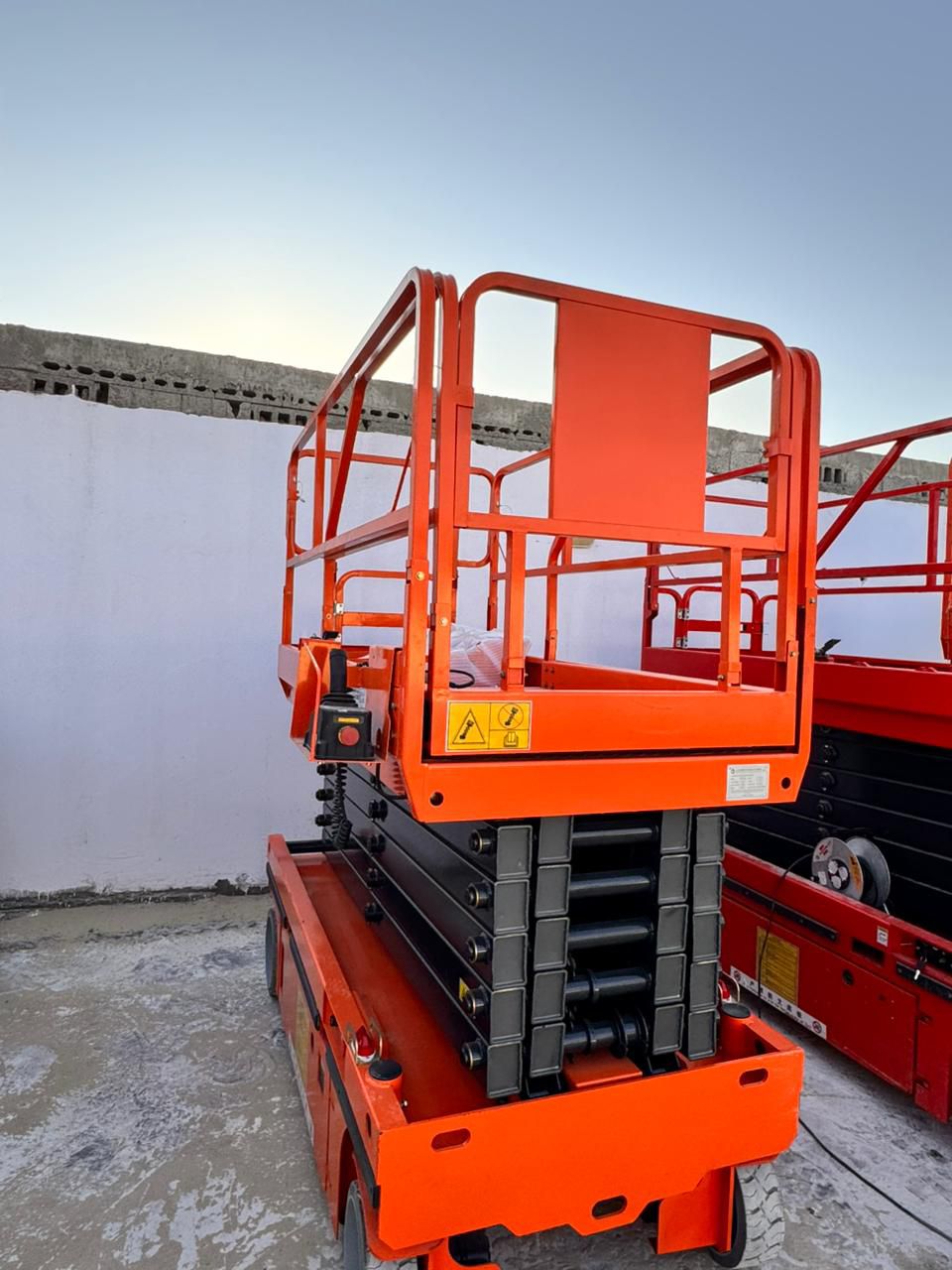 #سيزرات #لفت #scissor #lifts #مان #لفت #man #lift