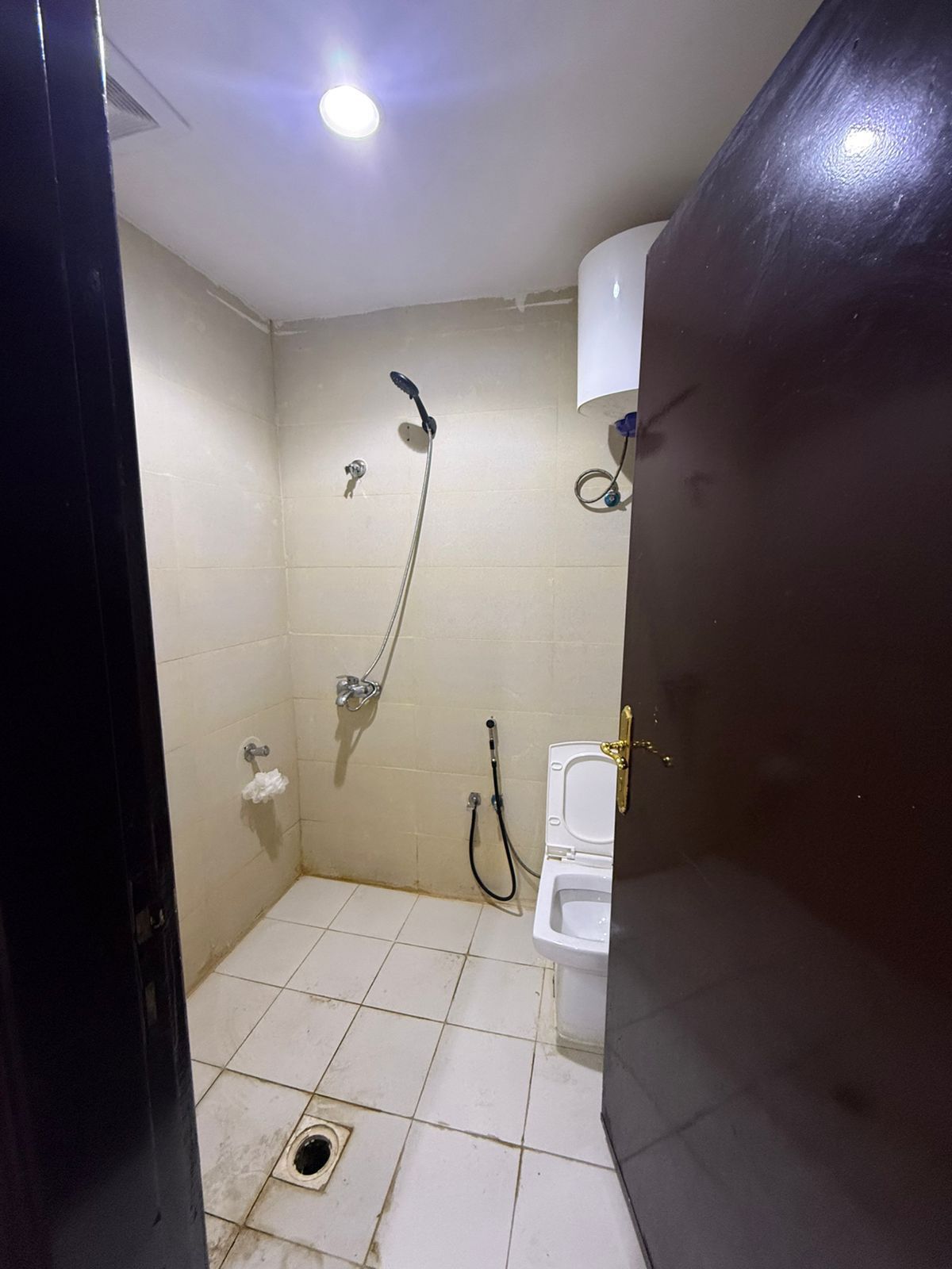 دهان مباني داخلي وخارجي