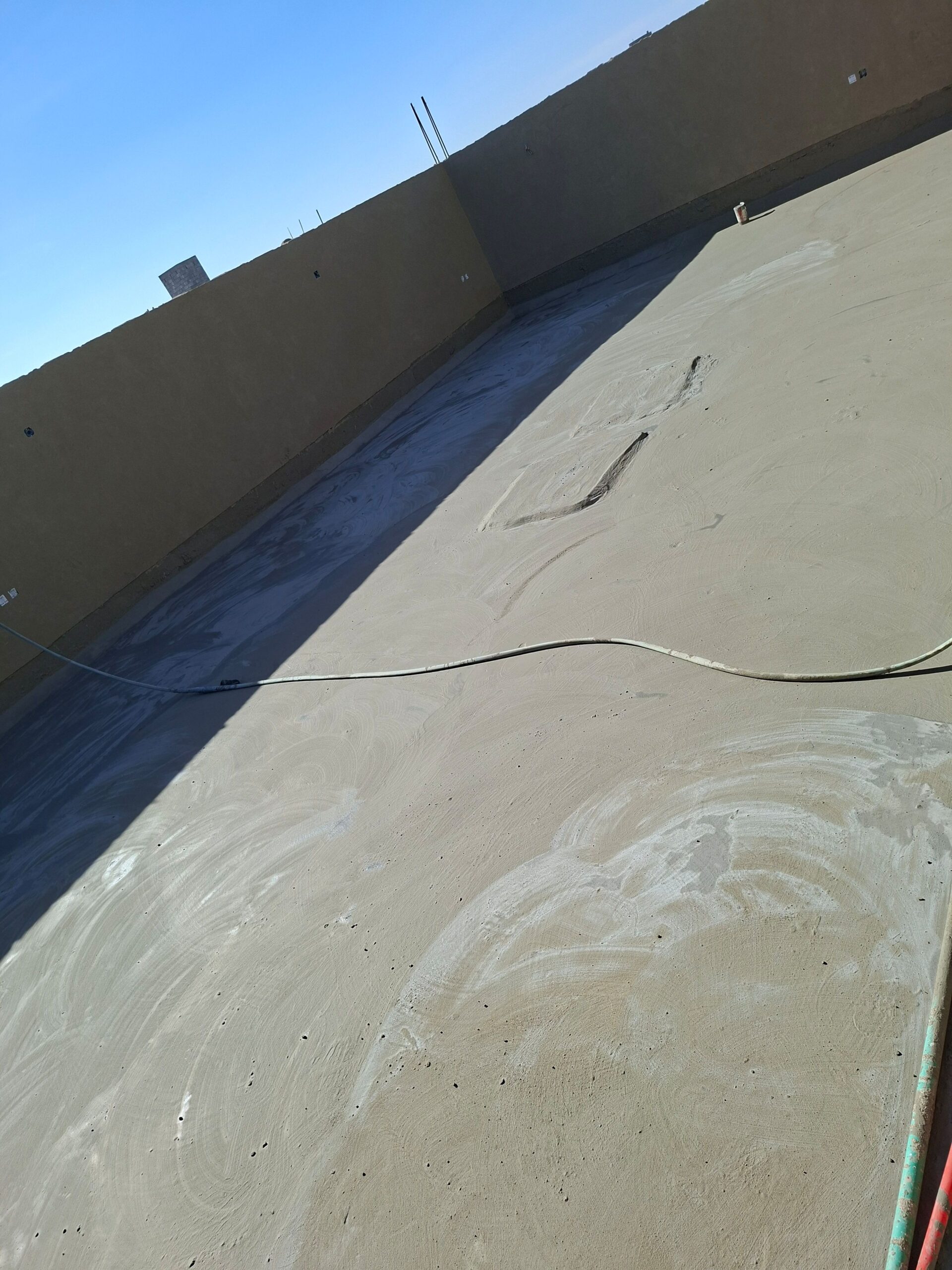 فني عوازل بجميع انواعه حراري ومائي