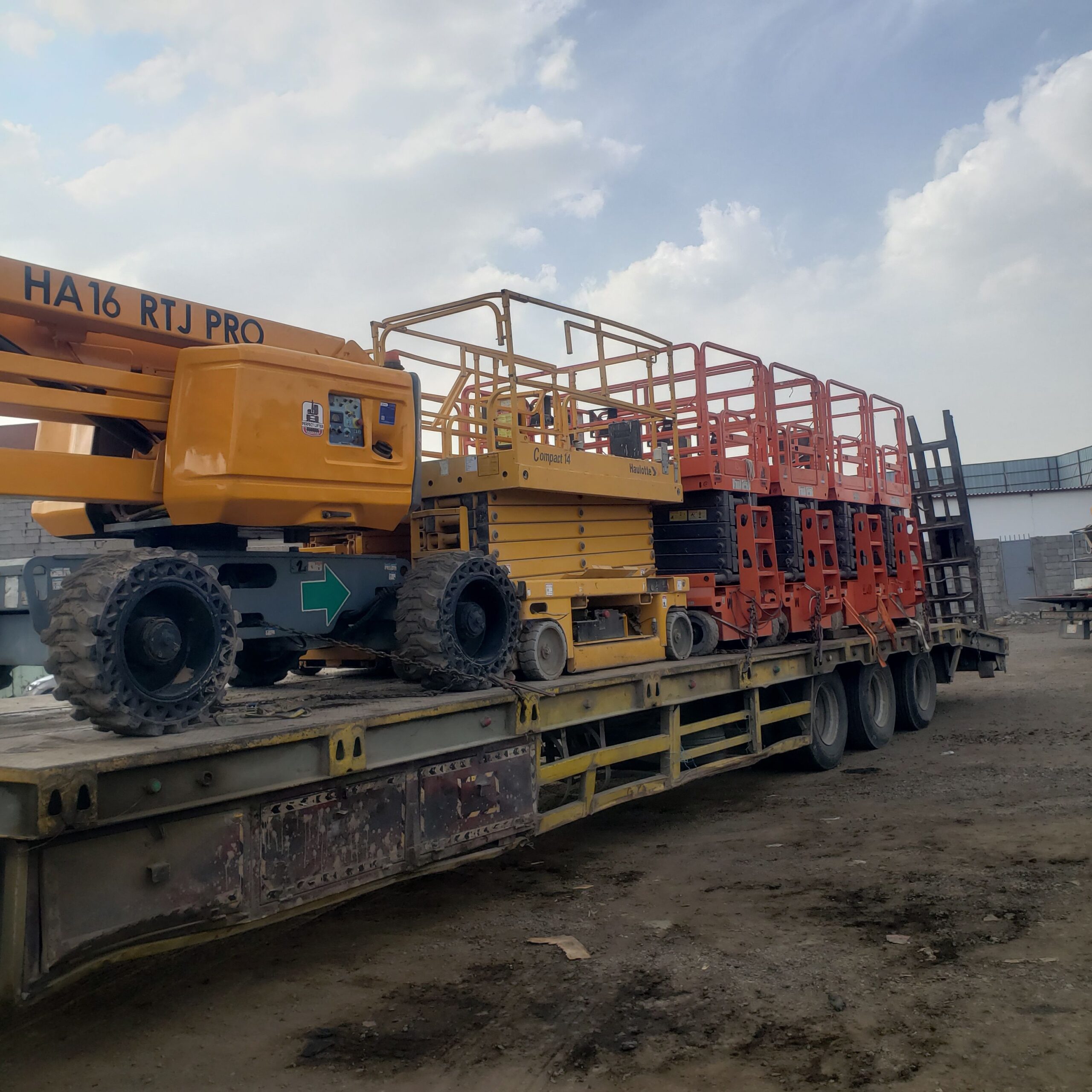 متوفر لدينا سيزرلفت ومان لفتات وتاورلايت ورافعه شو