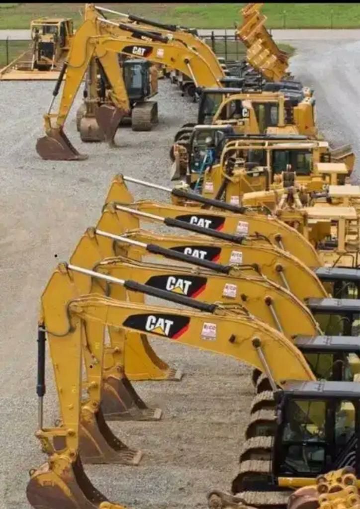 بوكلينات للإيجار بوكلين جميع المقاسات كبيرة وصغيرة