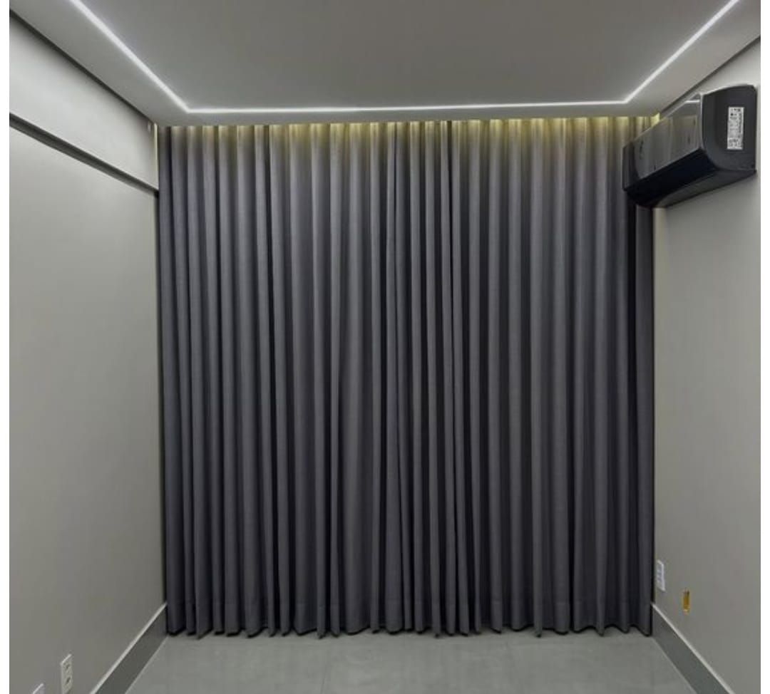 جده ويوجد توصيل لانحاء المملكه