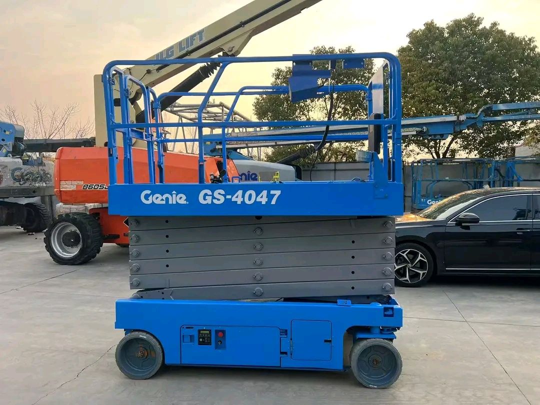 مانلفت بمختلف المقاسات والأرتفاعات وسيزرلفت متوفرة