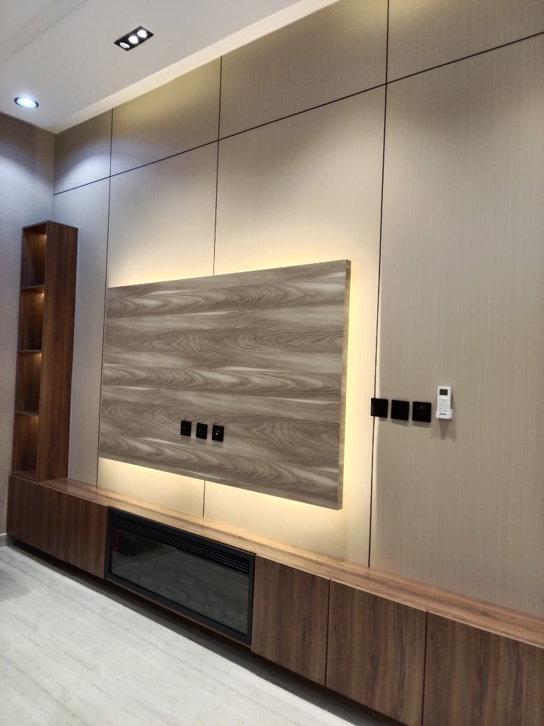 الرياض. شارع خالد بن الوليد