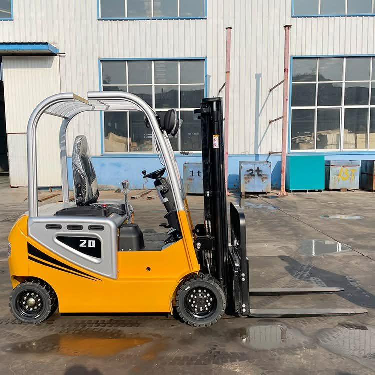 رافعة شوكية للايجار بجميع مقاسات من كبيرة الي صغير