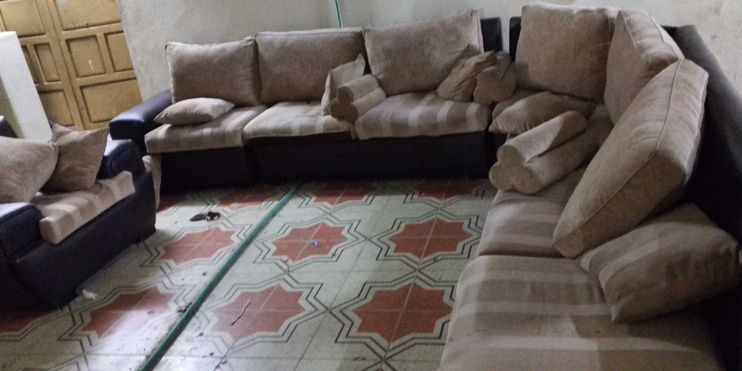 كنب مستعمل جديد للبيع