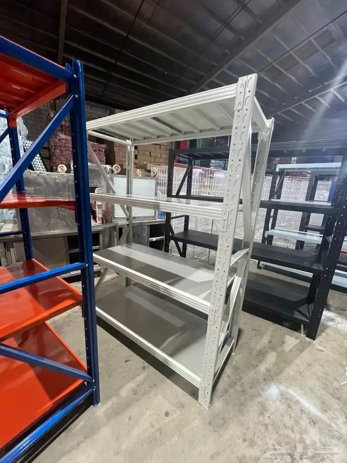 رفوف تخزين مستودعات جديد ومستخدم