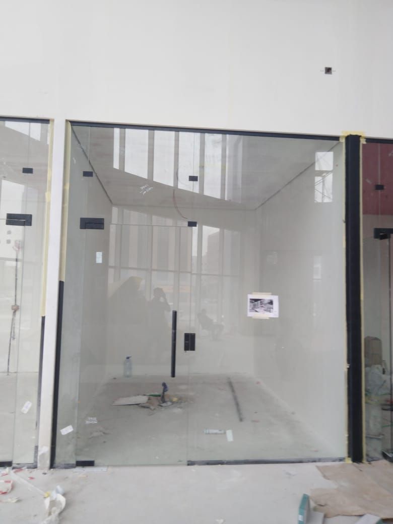 زجاج سكريت الرياض توريد وتركيب