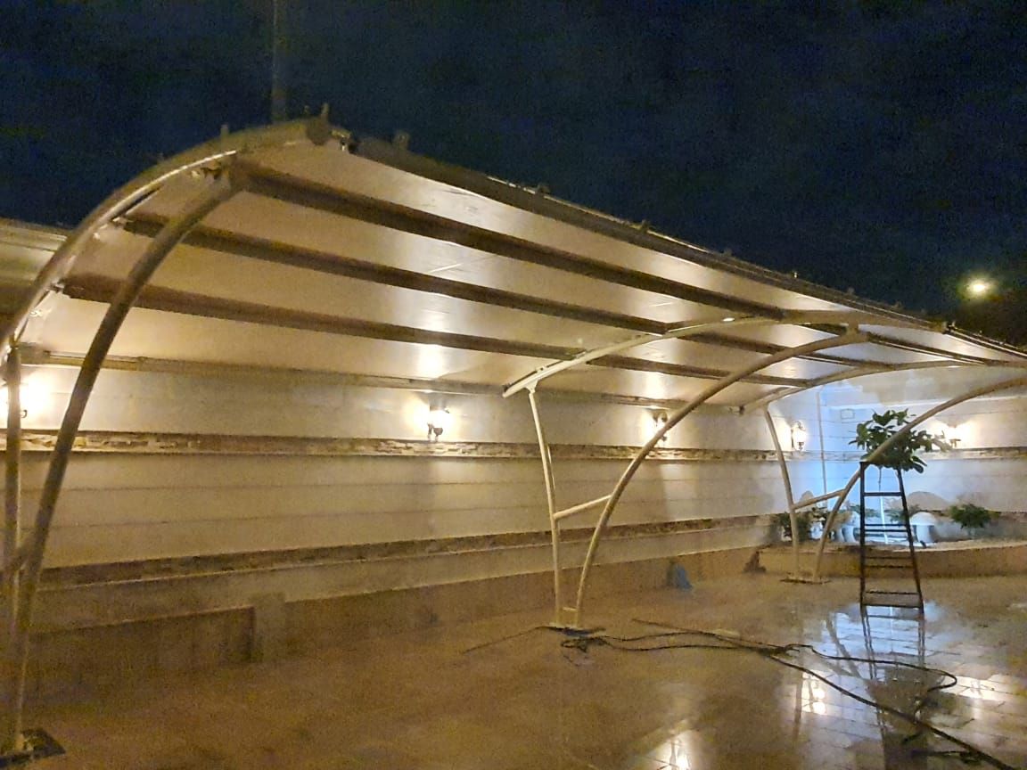 مظلات سيارات سواتر