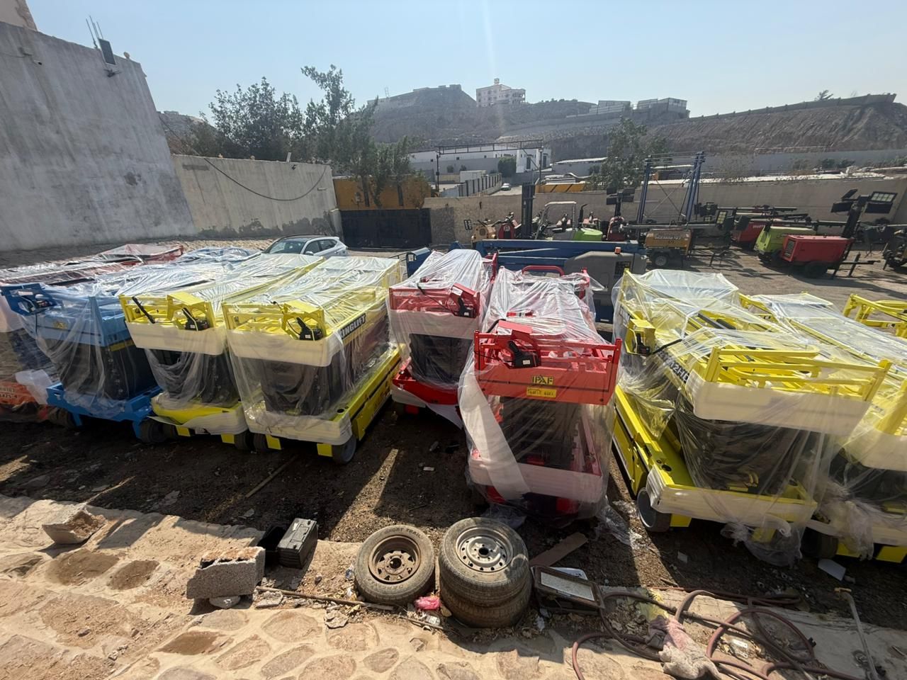 شركه استيراد سيزر لفت ومعدات من الصيني بجميع الأحج