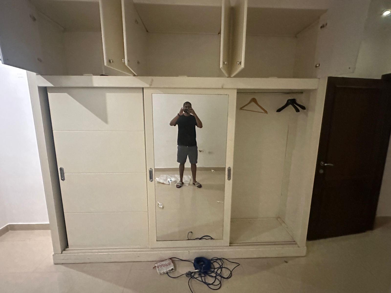 نجار فك وتركيب غرف نوم ومطابخ مكتب صيانة مکه