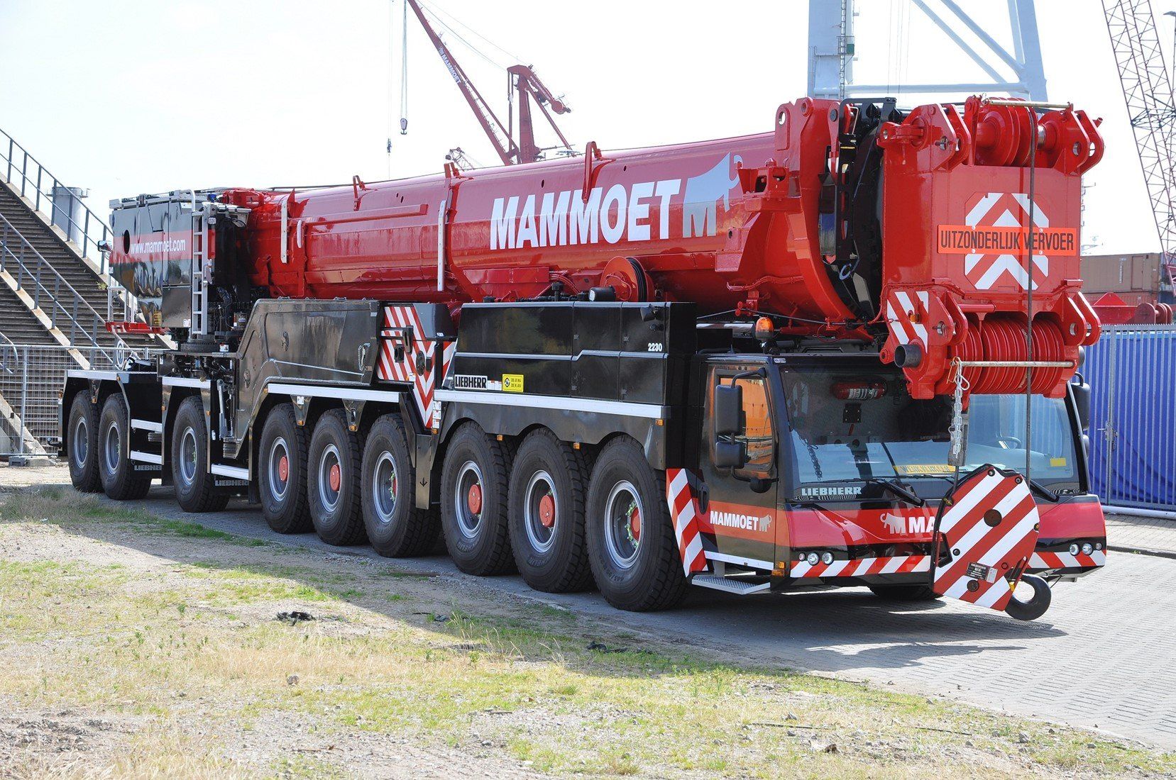 كرينات للإيجار كرين للإيجار من 10طن الى 500طن في ا