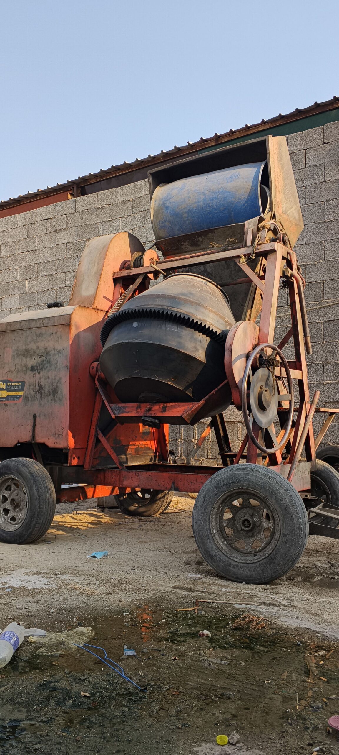 اسمنت خلاط يدوي ايجار يوميا0597473618