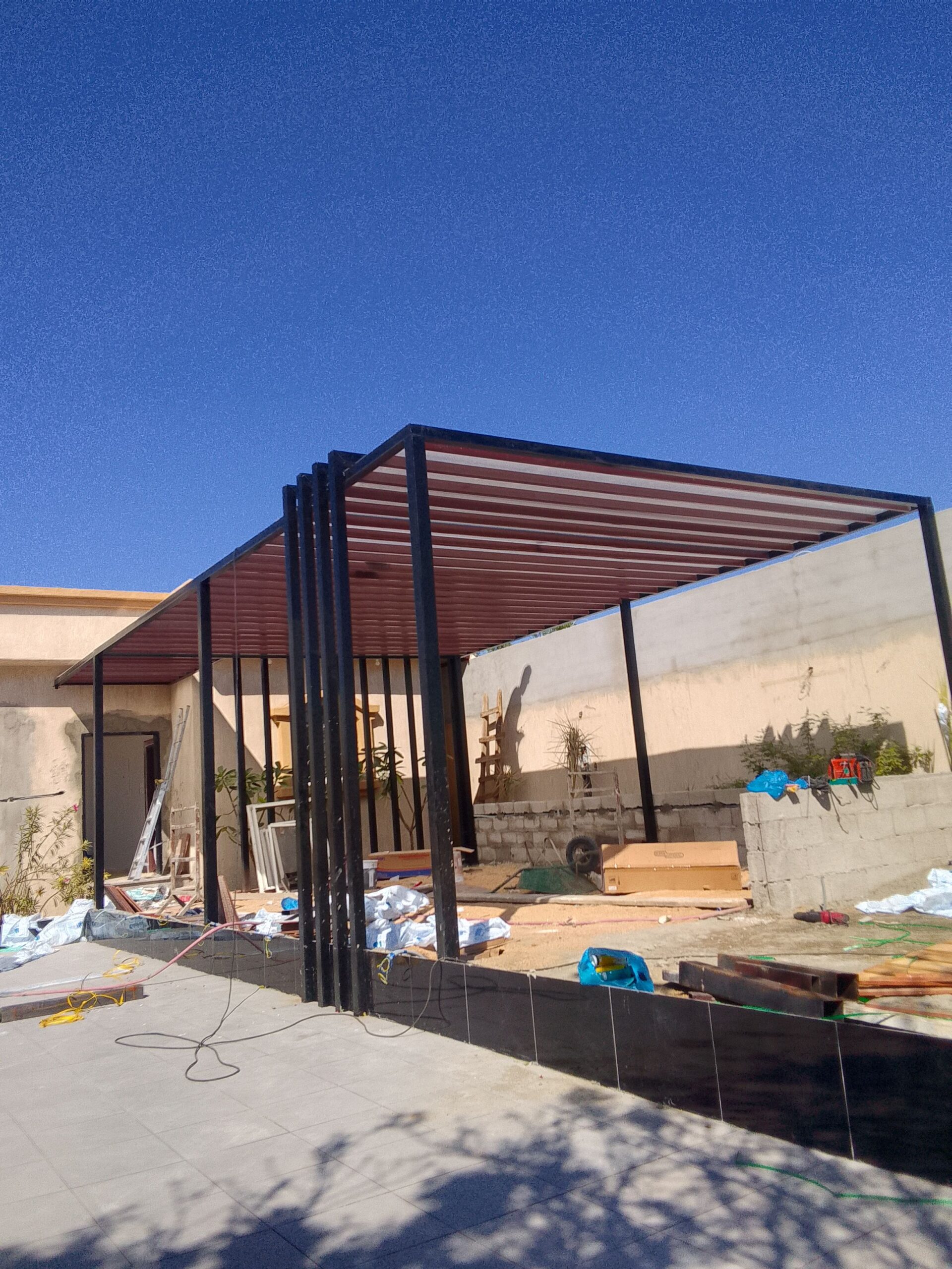 تركيب ساندوتش بنل بأفضل الاسعار بنا ملاحق ترميم مب