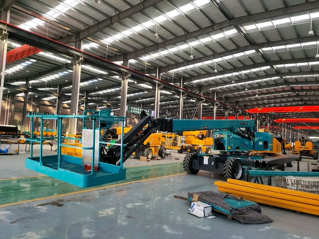 سيزرات ليفت ومان ليفت وكرينات وتيلهندلر وتاور لايت