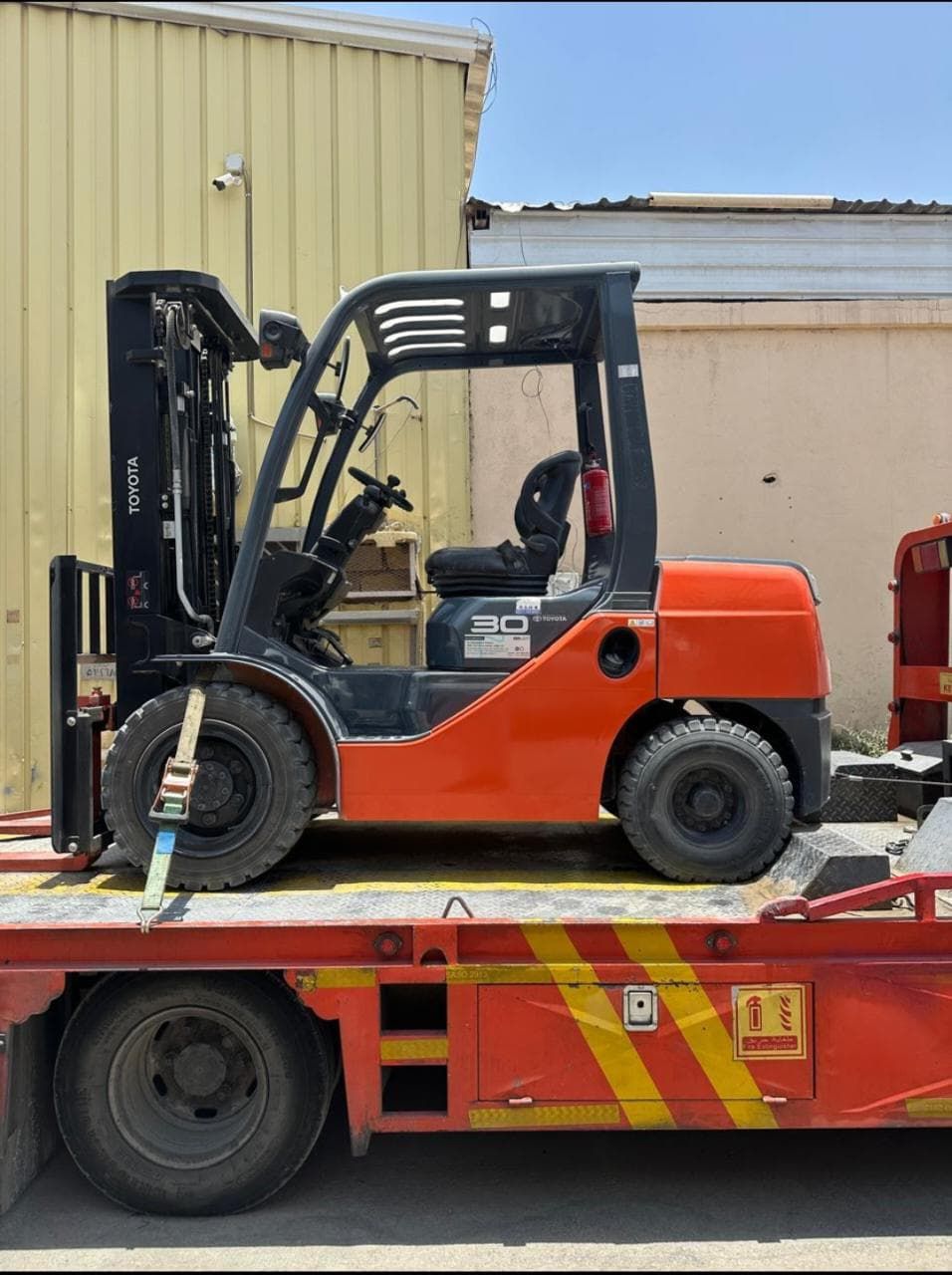 سيزرلفت مانلفت سقالة سقالات كهرباء ديزل ديزل رافعة