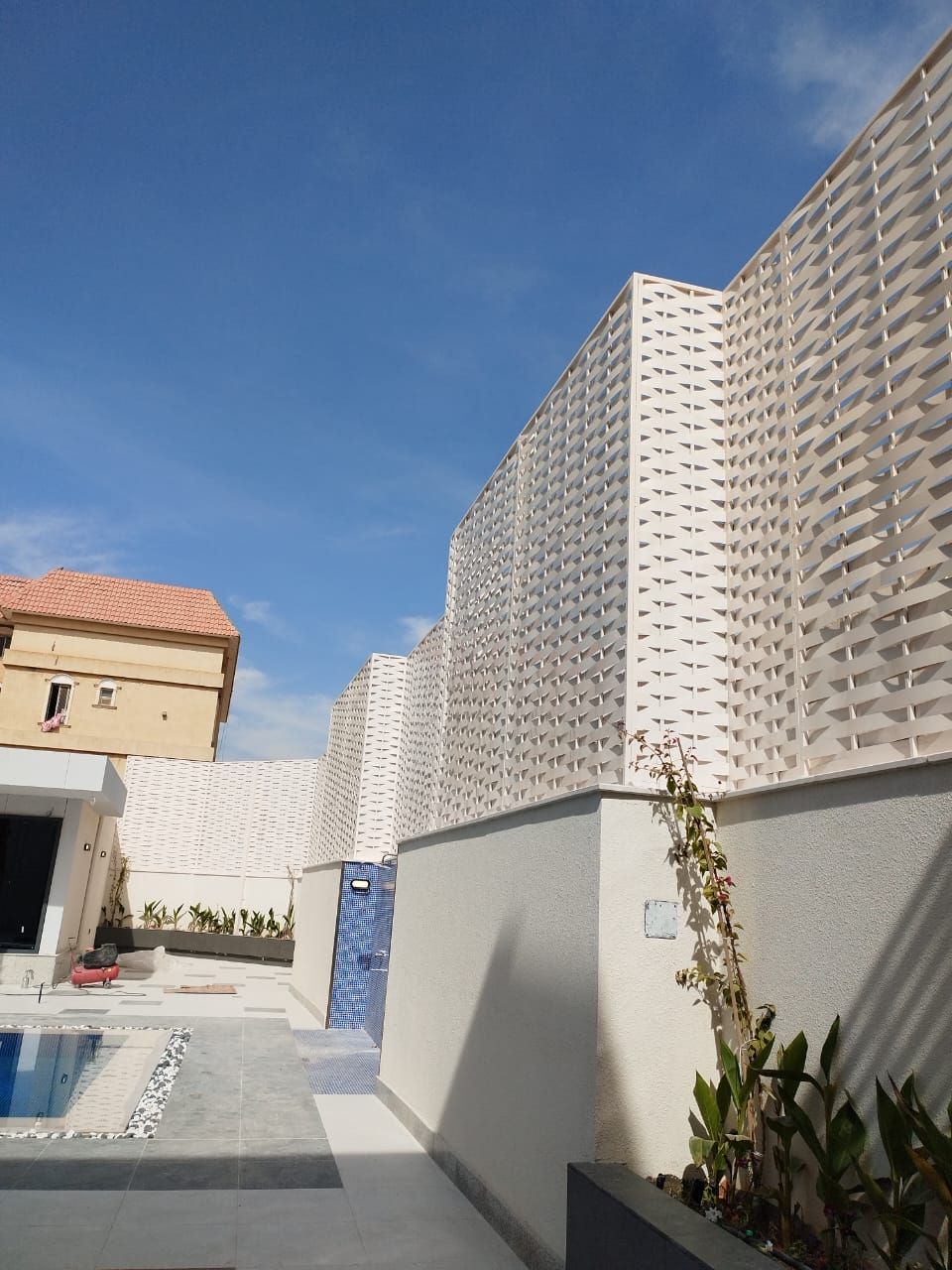 حداد مظلات وسواتر الرياض لتواصل 0561991146