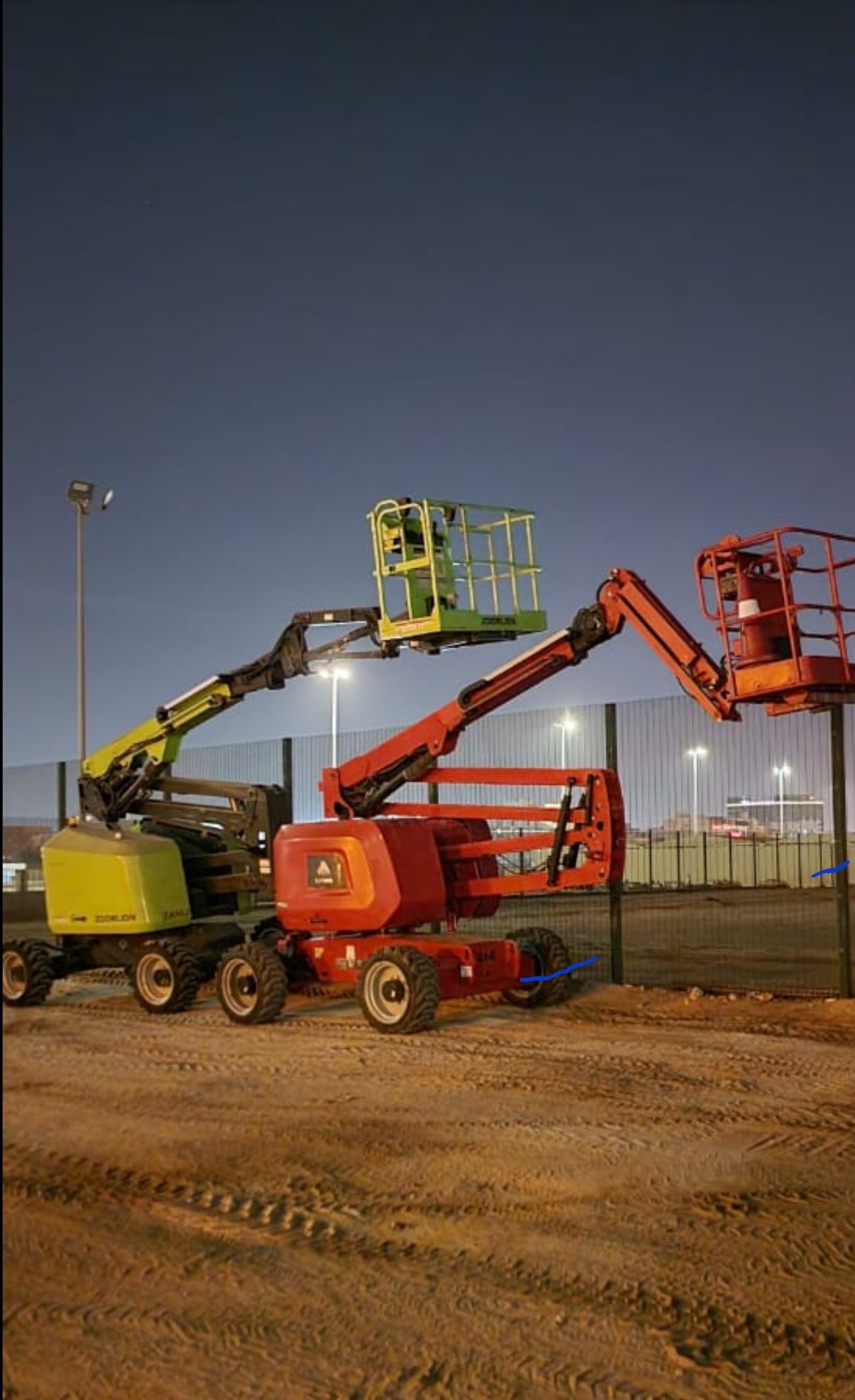 سيزرات لفت مان لفت للايجار روافع بكل احجامها للايج