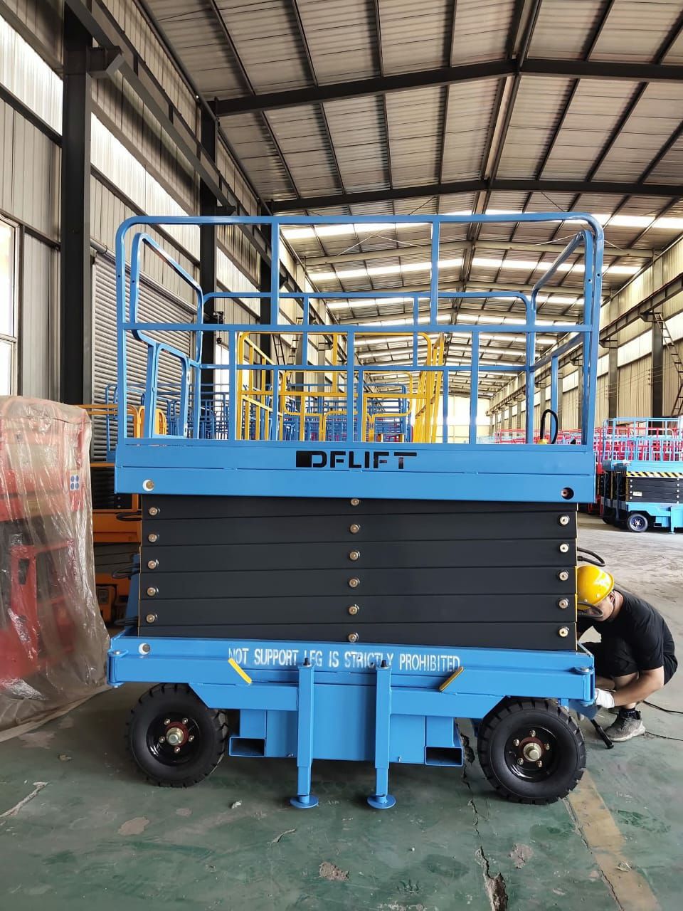 سيزرلفت ومان لفتات وتاورلايت ورافعه شوكية فوركليت