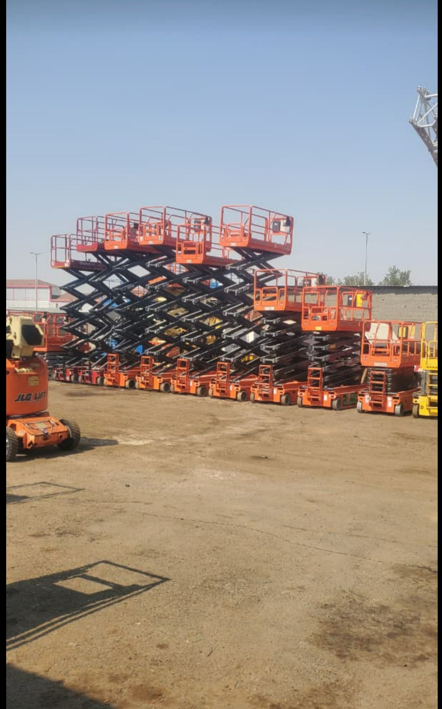 سيزر لفت ومان لفت للايجار موديل حديث