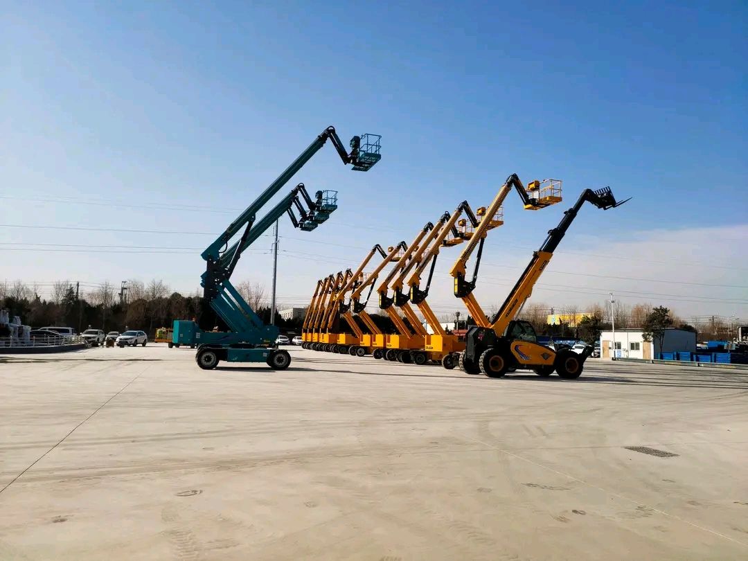 سيزرات ليفت ومان ليفت وكرينات وتيلهندلر وتاور لايت