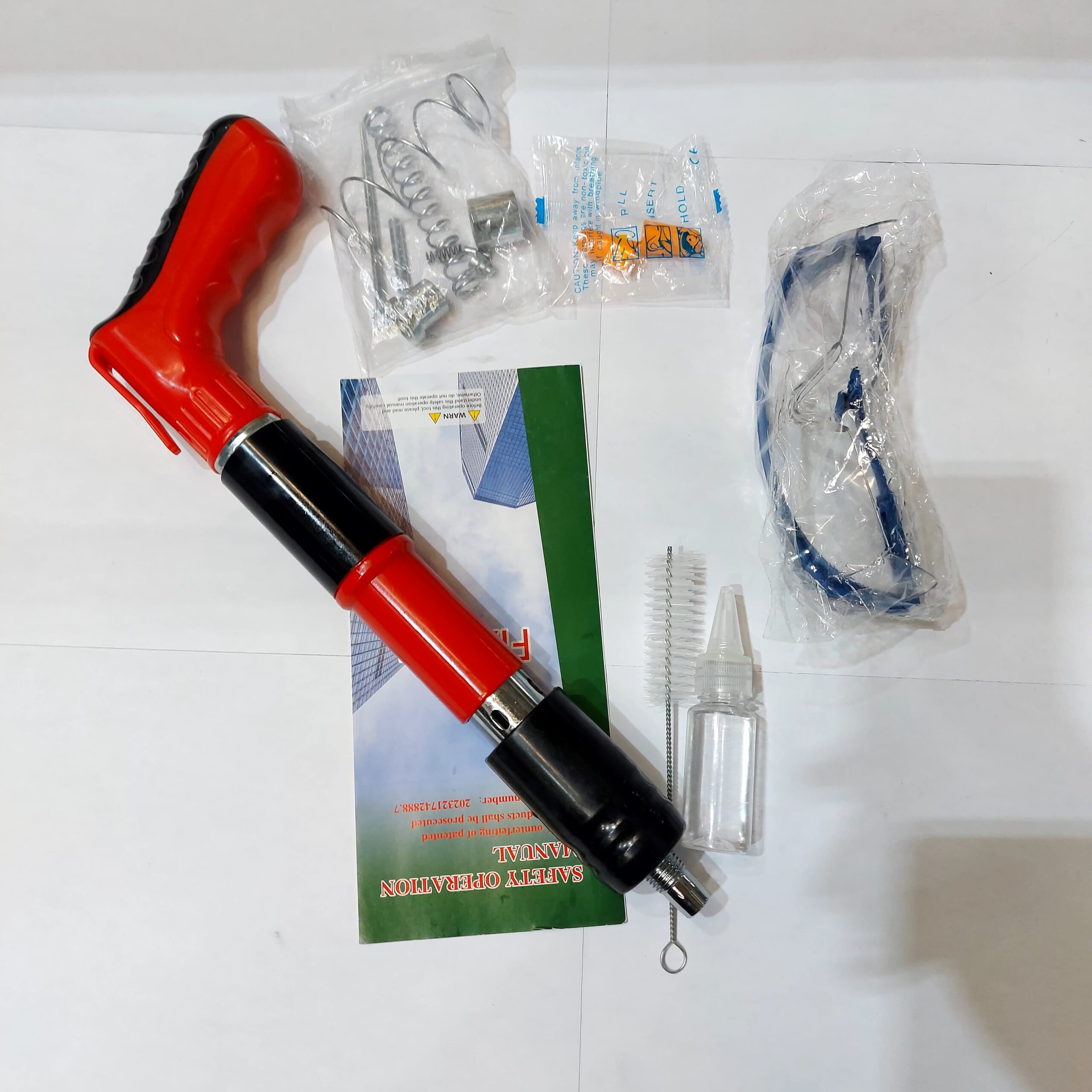 جهاز تثبيت المسامير. توصيل لكافة أنحاء المملكة