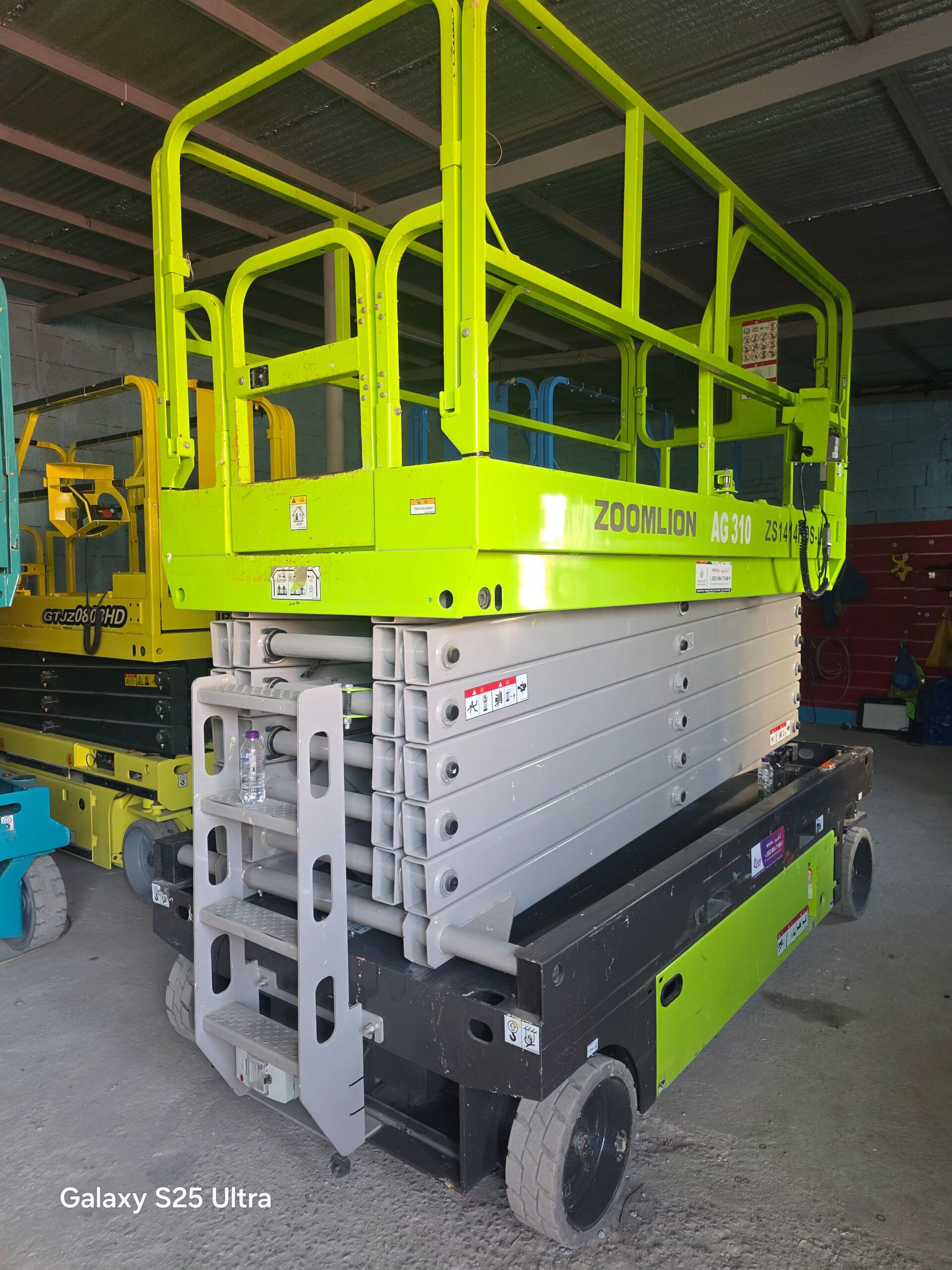 سيزرلفت 10متر للايجار سيزرلفت 12متر للايجار سيزرلف